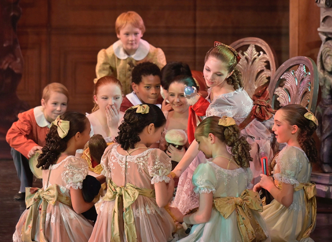 Single dancer featured section Alexandra Warwick with children in Eswantini